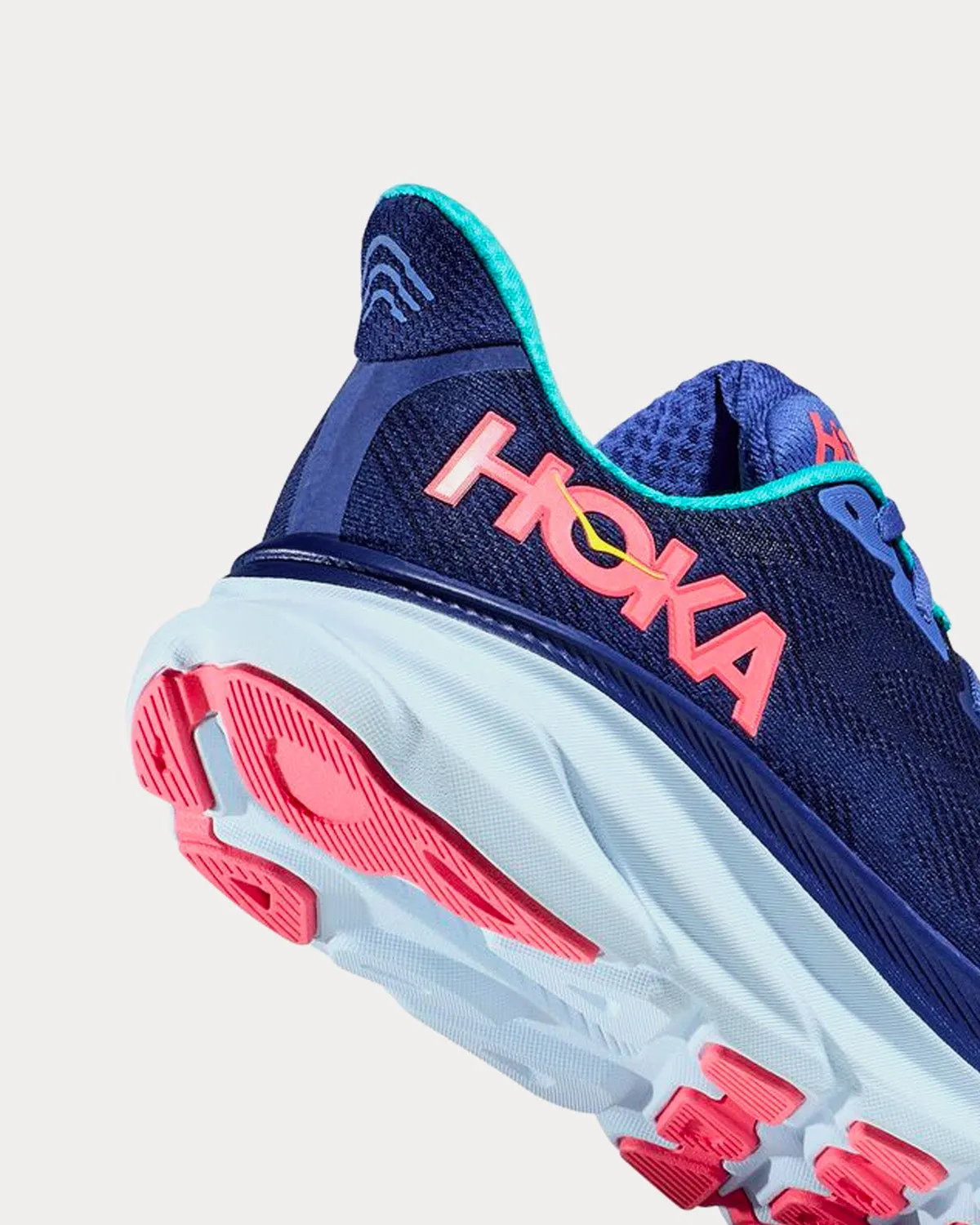 Clifton 9 Bellwether Blue / Ceramic Running Shoes